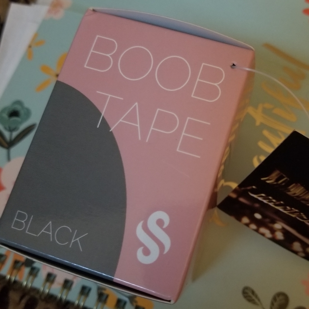 BOOB TAPE - Picture 3 of 6